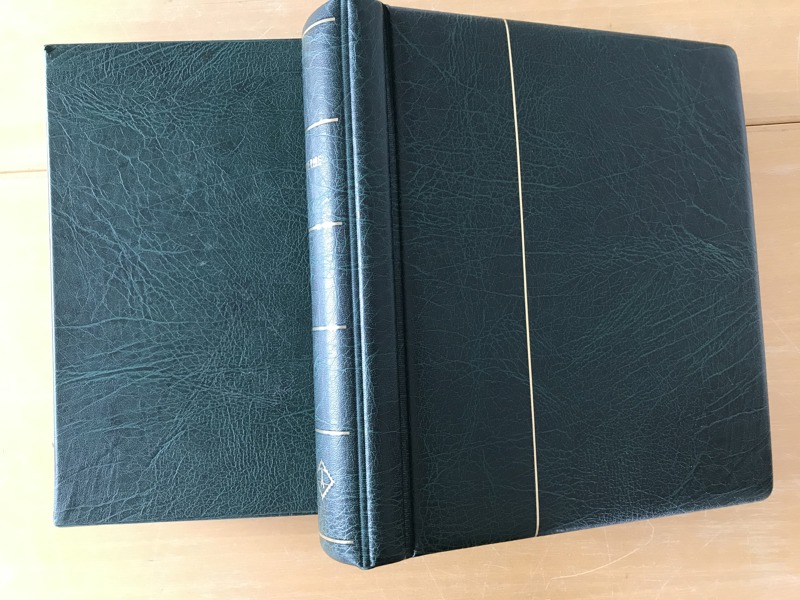 SVERIGE. Postfrisk/Ostämplad samling Ringtyp t.13 - 1974 i fräscht Leuchttrum-album med kassett